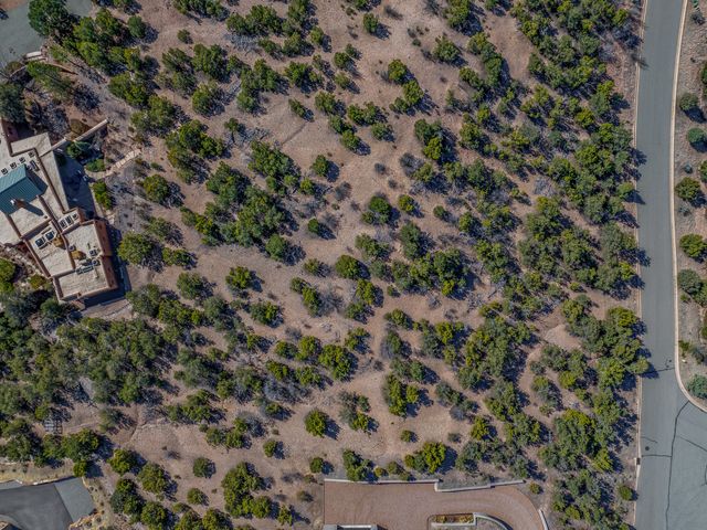 117 Valle Sereno 202, Santa Fe, NM 87506