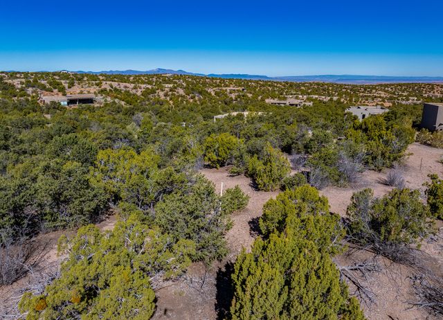 117 Valle Sereno 202, Santa Fe, NM 87506