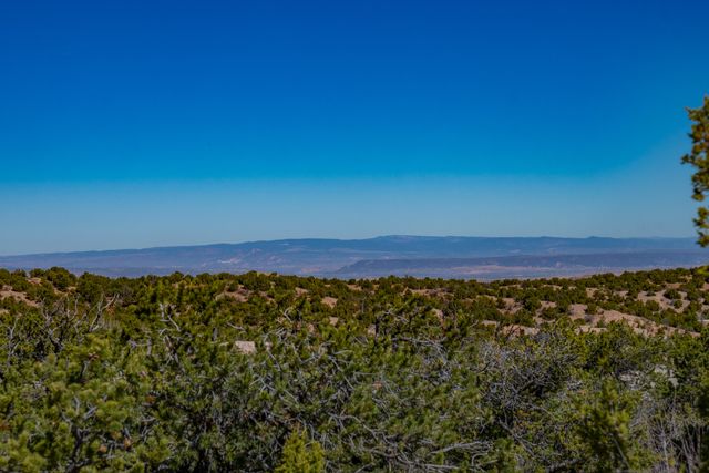 117 Valle Sereno 202, Santa Fe, NM 87506