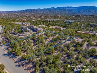 117 Valle Sereno 202, Santa Fe, NM 87506