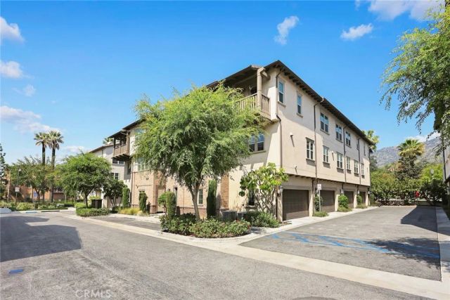 843 Orchid Way D, Azusa, CA 91702