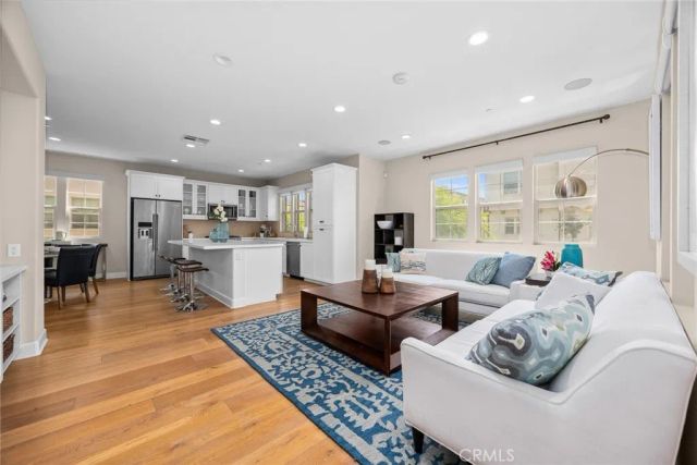 843 Orchid Way D, Azusa, CA 91702