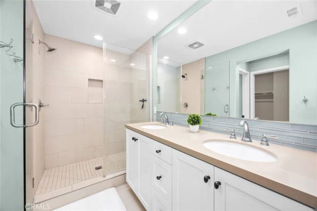 843 Orchid Way D, Azusa, CA 91702