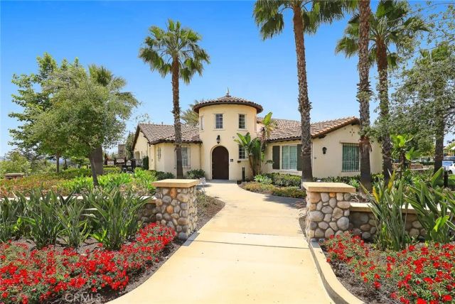 843 Orchid Way D, Azusa, CA 91702