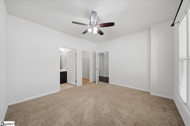 220 Waters Run Lane, Simpsonville, SC 29681