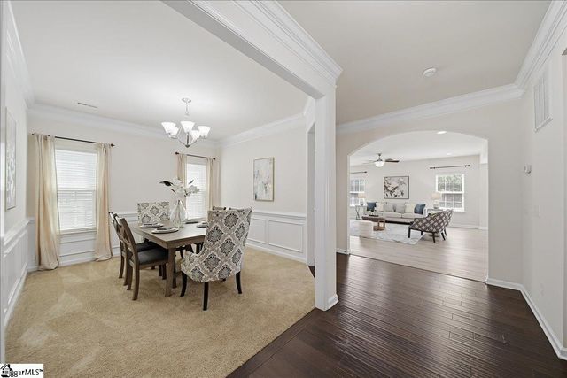 220 Waters Run Lane, Simpsonville, SC 29681