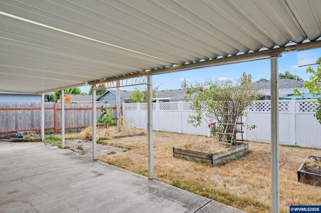 1635 Sallal Rd, Woodburn, OR 97071