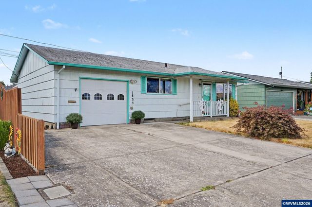 1635 Sallal Rd, Woodburn, OR 97071
