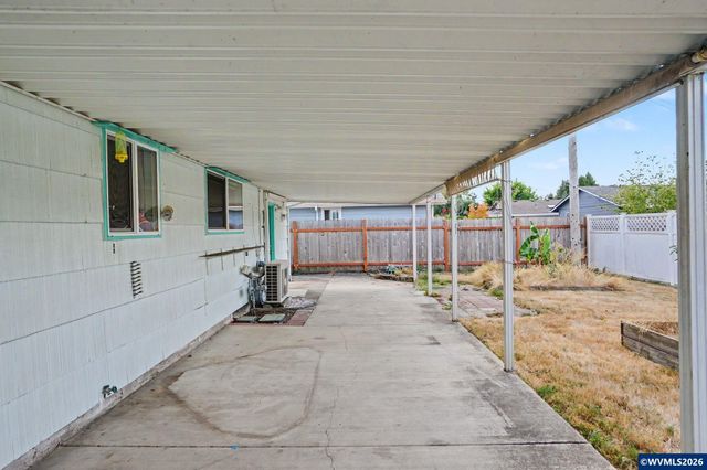 1635 Sallal Rd, Woodburn, OR 97071
