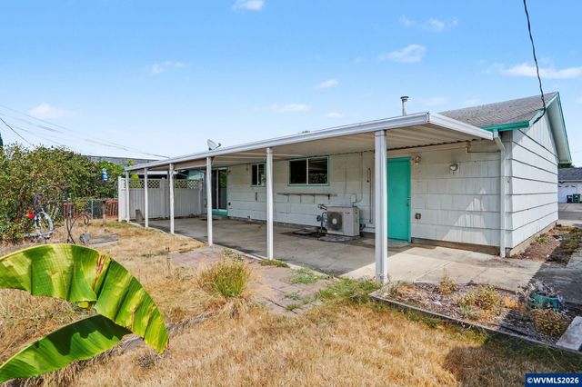 1635 Sallal Rd, Woodburn, OR 97071
