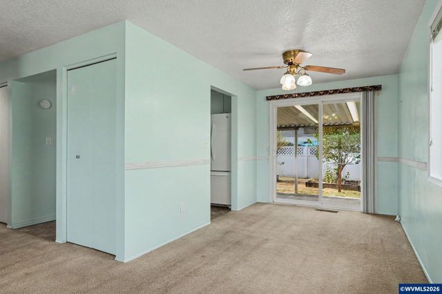 1635 Sallal Rd, Woodburn, OR 97071