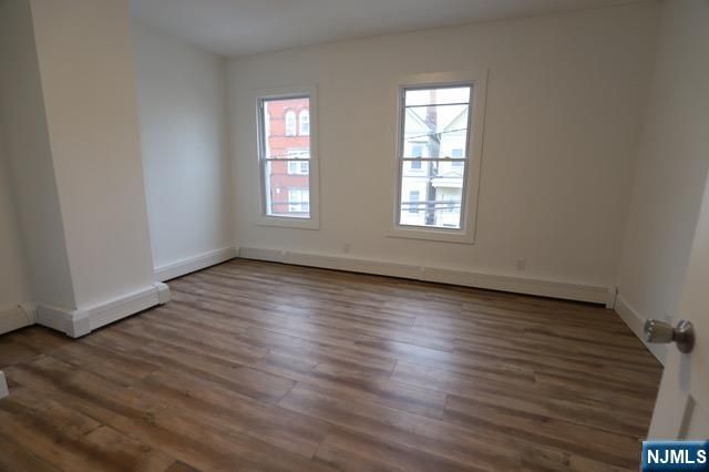 9 Maple 2L, Kearny, NJ 07032