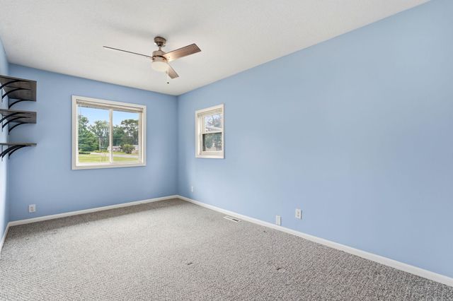10200 Redwood Street NW, Coon Rapids, MN 55433