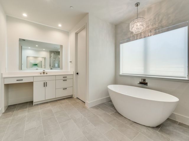 4200 University Boulevard, University Park, TX 75205