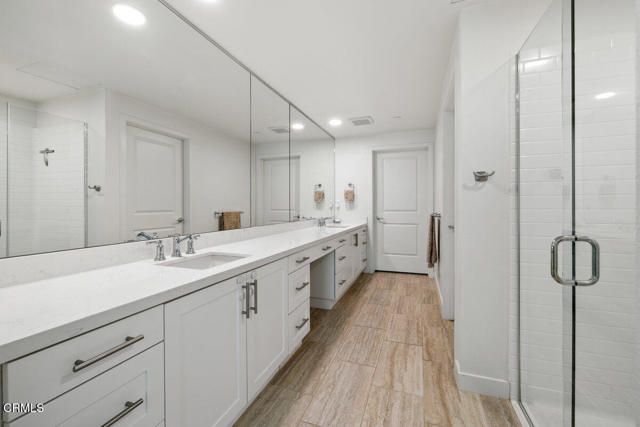 2800 Wagon Wheel Road 304, Oxnard, CA 93036