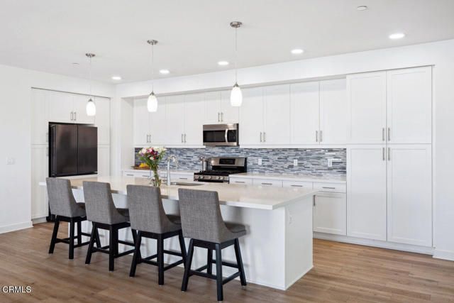 2800 Wagon Wheel Road 304, Oxnard, CA 93036