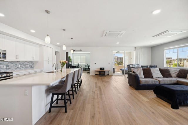 2800 Wagon Wheel Road 304, Oxnard, CA 93036