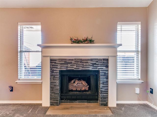 112 Woodgate Drive, Yukon, OK 73099