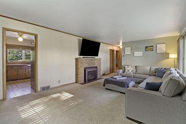 1920 7th STREET, Kenosha, WI 53140