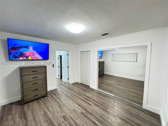 27450 SW 168th Ave 1, Homestead, FL 33031