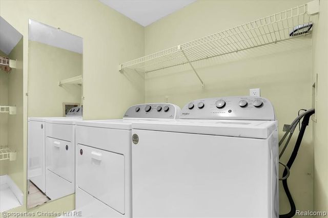 6651 Hearthside Court, West Bloomfield, MI 48322