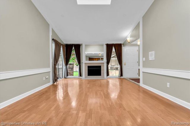 6651 Hearthside Court, West Bloomfield, MI 48322