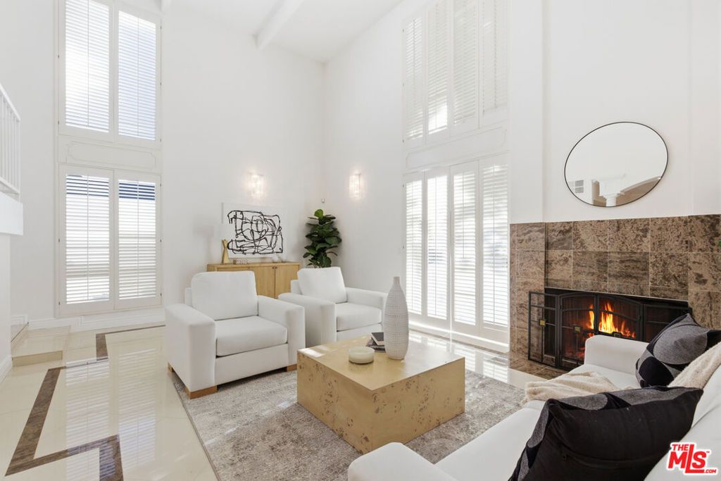 Image 6 of property listing at 4108 Tarrybrae Terrace, Tarzana, CA 91356