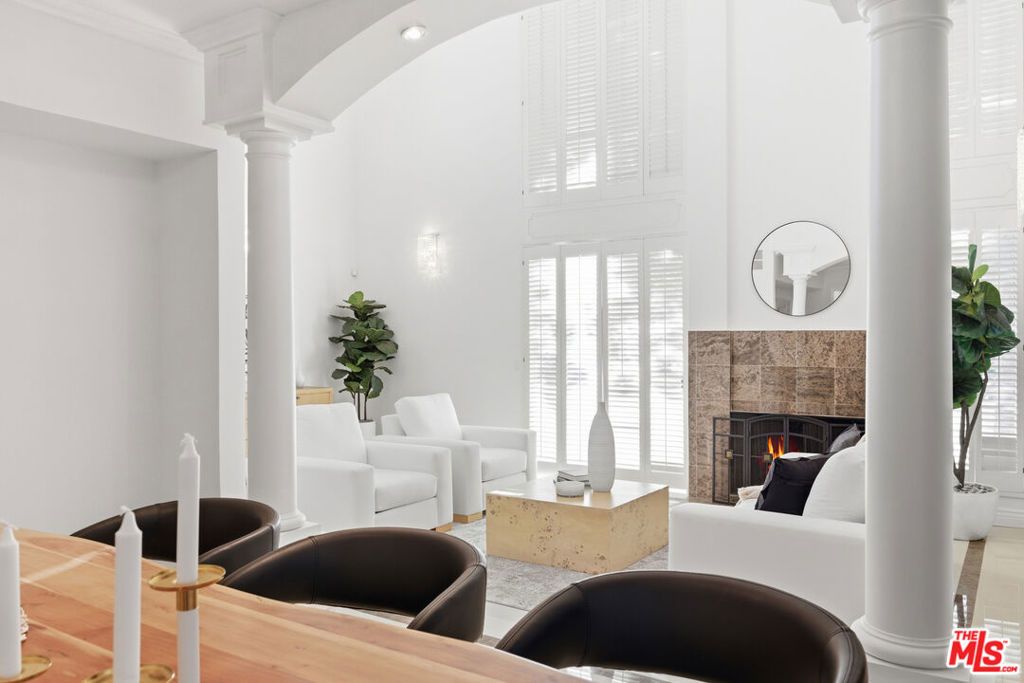 Image 9 of property listing at 4108 Tarrybrae Terrace, Tarzana, CA 91356