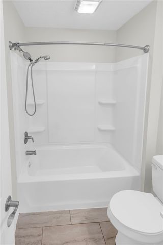 3112 WOODLAWN Avenue, Erie, PA 16510