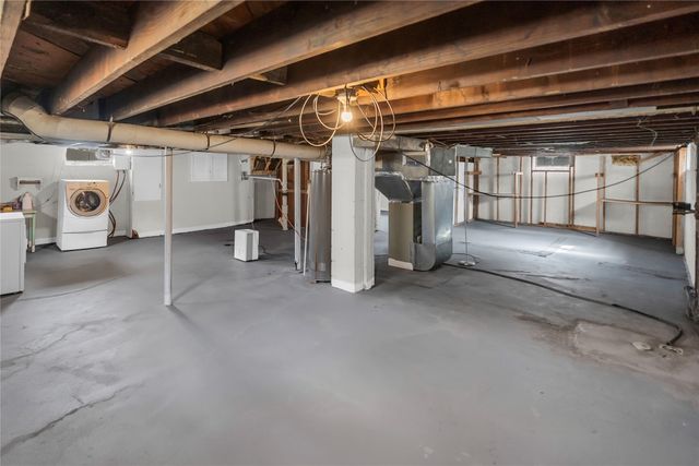 3112 WOODLAWN Avenue, Erie, PA 16510