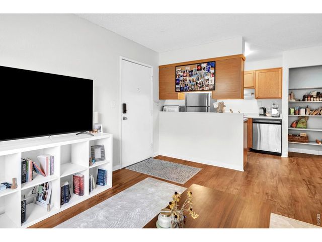 850 W Moorhead Cir 2F, Boulder, CO 80305