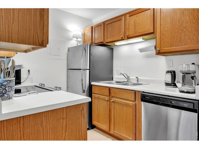 850 W Moorhead Cir 2F, Boulder, CO 80305