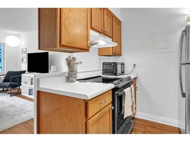 850 W Moorhead Cir 2F, Boulder, CO 80305