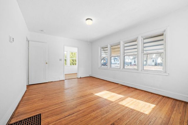 3736 18th Avenue S, Minneapolis, MN 55407