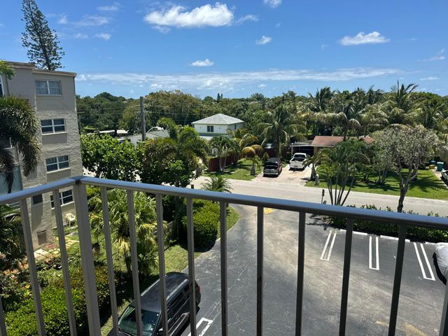 2615 NE 3RD Court 4120, Boynton Beach, FL 33435