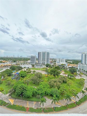 1830 Radius Dr 604, Hollywood, FL 33020