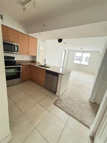 1830 Radius Dr 604, Hollywood, FL 33020