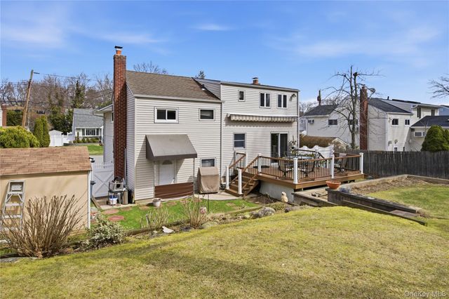 26 Bowden Drive, Huntington Station, NY 11746