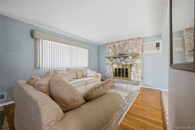 26 Bowden Drive, Huntington Station, NY 11746