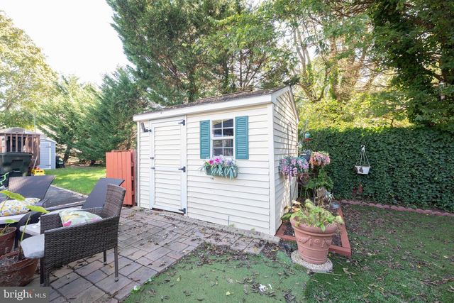 310 FRONT ST, Cape May Court House, NJ 08210