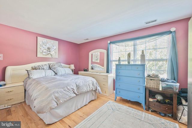 310 FRONT ST, Cape May Court House, NJ 08210