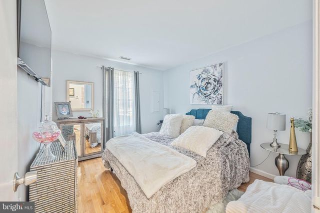 310 FRONT ST, Cape May Court House, NJ 08210