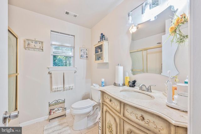 310 FRONT ST, Cape May Court House, NJ 08210