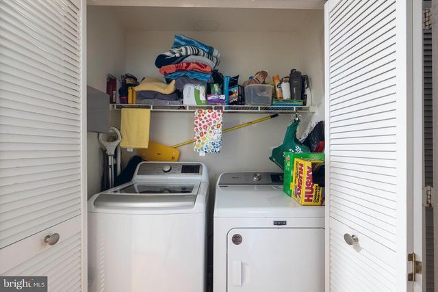 310 FRONT ST, Cape May Court House, NJ 08210