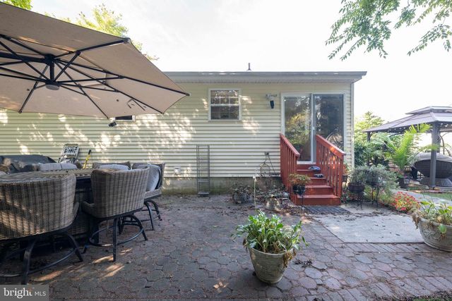 310 FRONT ST, Cape May Court House, NJ 08210