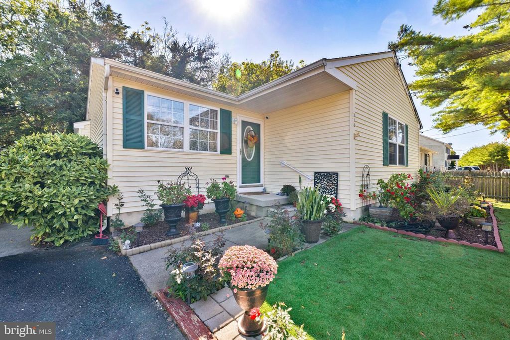 310 FRONT ST, Cape May Court House, NJ 08210