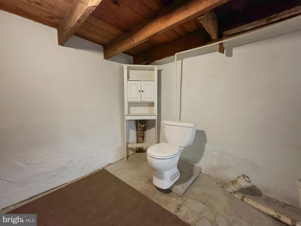 160 N SECOND ST, Mcsherrystown, PA 17344
