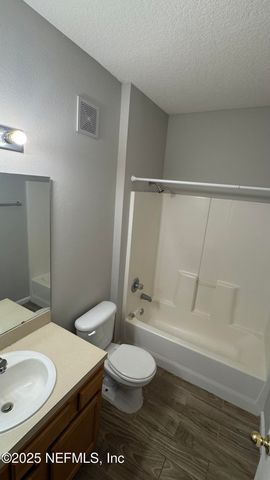 3631 KIRKPATRICK Circle 2, Jacksonville, FL 32210