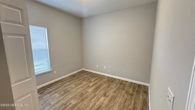 3631 KIRKPATRICK Circle 2, Jacksonville, FL 32210