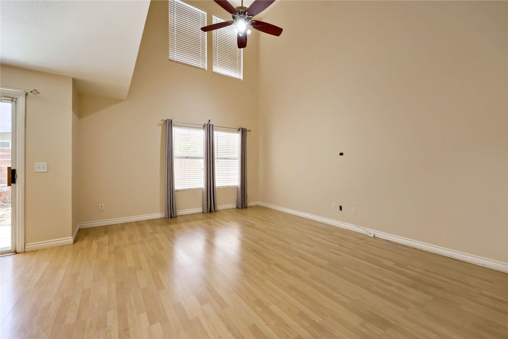 1453 Padbury Court 2, Las Vegas, NV 89102 — photo 4